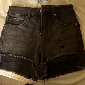 Good American black shorts